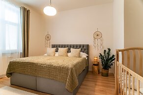 STING Boutique Apartments