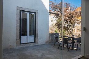 Portas de São Bento Apartment
