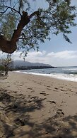 Sea View And Mountain View Apartment For 4 People