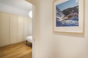 Light Apartment in Albaro