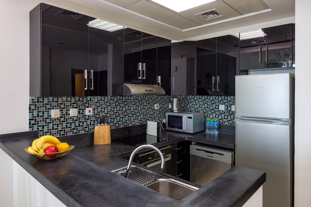 Botanica Tower - 1811 1BD