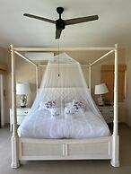 Tatich Sisal Bungalows