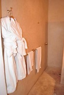 Riad Essaada