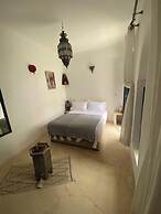 Riad Essaada