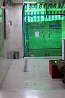NAIF PALACE HOTEL
