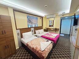 NAIF PALACE HOTEL