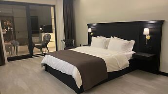 The Reference Club Restaurant & Accommodation