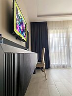 The Reference Club Restaurant & Accommodation
