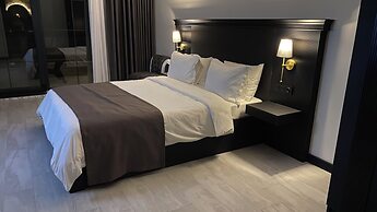 The Reference Club Restaurant & Accommodation