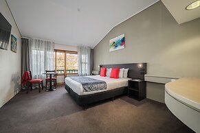 The Angus Hotel