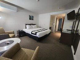 The Angus Hotel