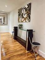 Canary Wharf Apartments