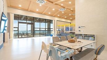 Yeosu Kinolkids Poolvilla