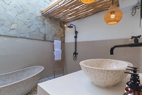 Villa Karma Kumala