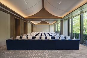 Intercontinental Xiangyang by IHG