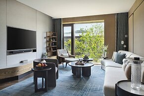 Intercontinental Xiangyang by IHG