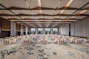 Intercontinental Xiangyang by IHG