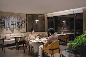 Intercontinental Xiangyang by IHG