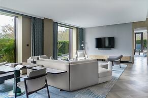 Intercontinental Xiangyang by IHG
