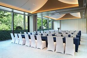 Intercontinental Xiangyang by IHG
