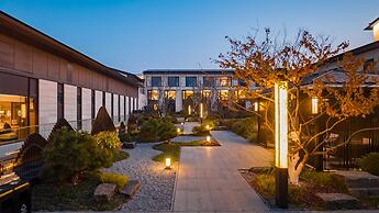 Intercontinental Xiangyang by IHG