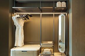 Intercontinental Xiangyang by IHG