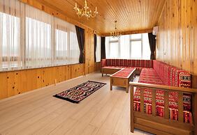 Avulot Mountain Resort Hotel