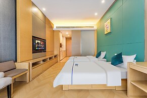 Side Apartment