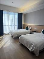 Side Apartment