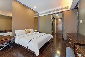 Side Apartment