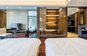 Side Apartment