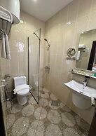 Rose Land Hotel