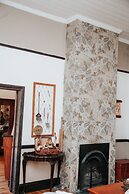 Bailey Country House