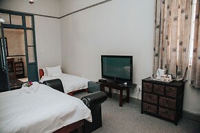 Bailey Country House
