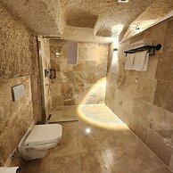 Memories Cave House