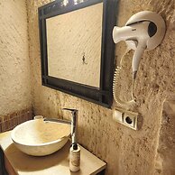 Memories Cave House
