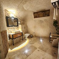 Memories Cave House