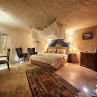 Memories Cave House
