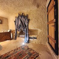 Memories Cave House