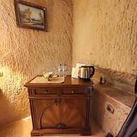 Memories Cave House