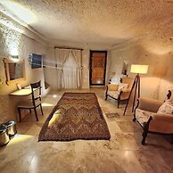 Memories Cave House