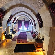 Memories Cave House