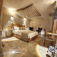 Memories Cave House