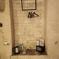 Memories Cave House