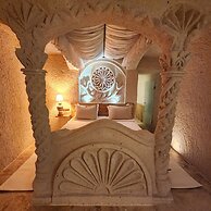 Memories Cave House