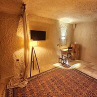 Memories Cave House