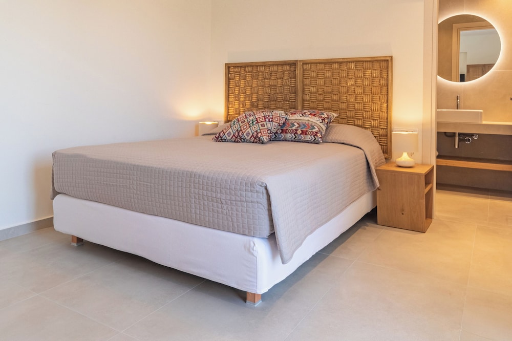 Arancia Elegant Rooms and Suites