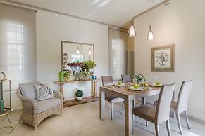 Egidio City Farmhouse
