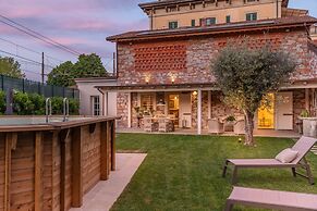 Egidio City Farmhouse