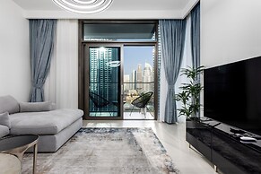 Waves - Burj Crown Tower